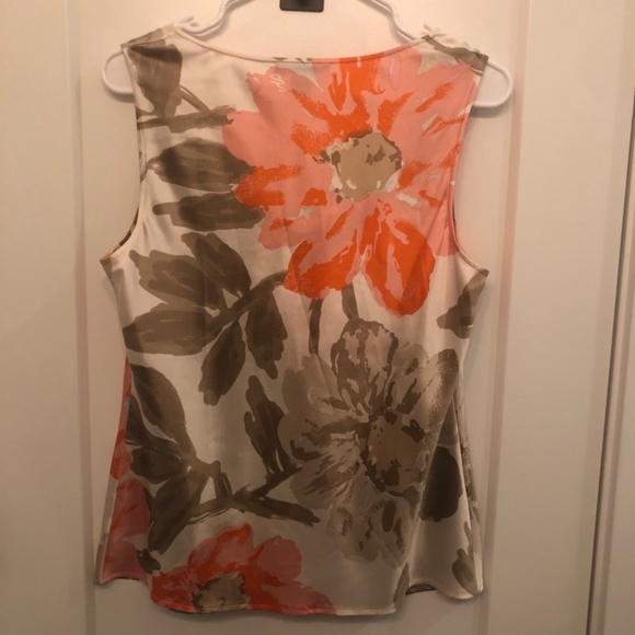 St. John Silk Floral Sleeveless Top - Picture 2 of 6
